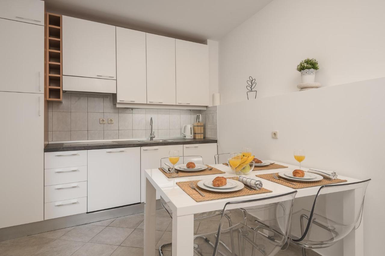 Olaf Apartament *